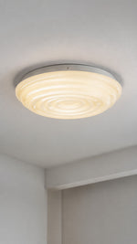 Concentric ripple glass detail