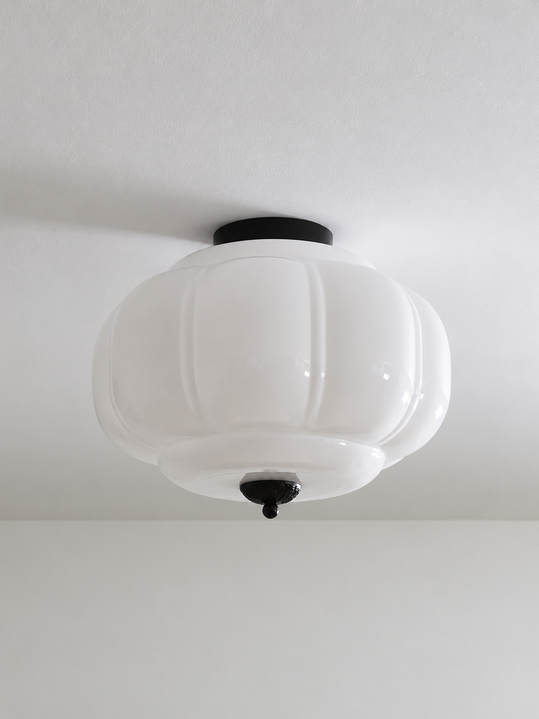 Fluted glass ceiling light, Black, White, 36 cm