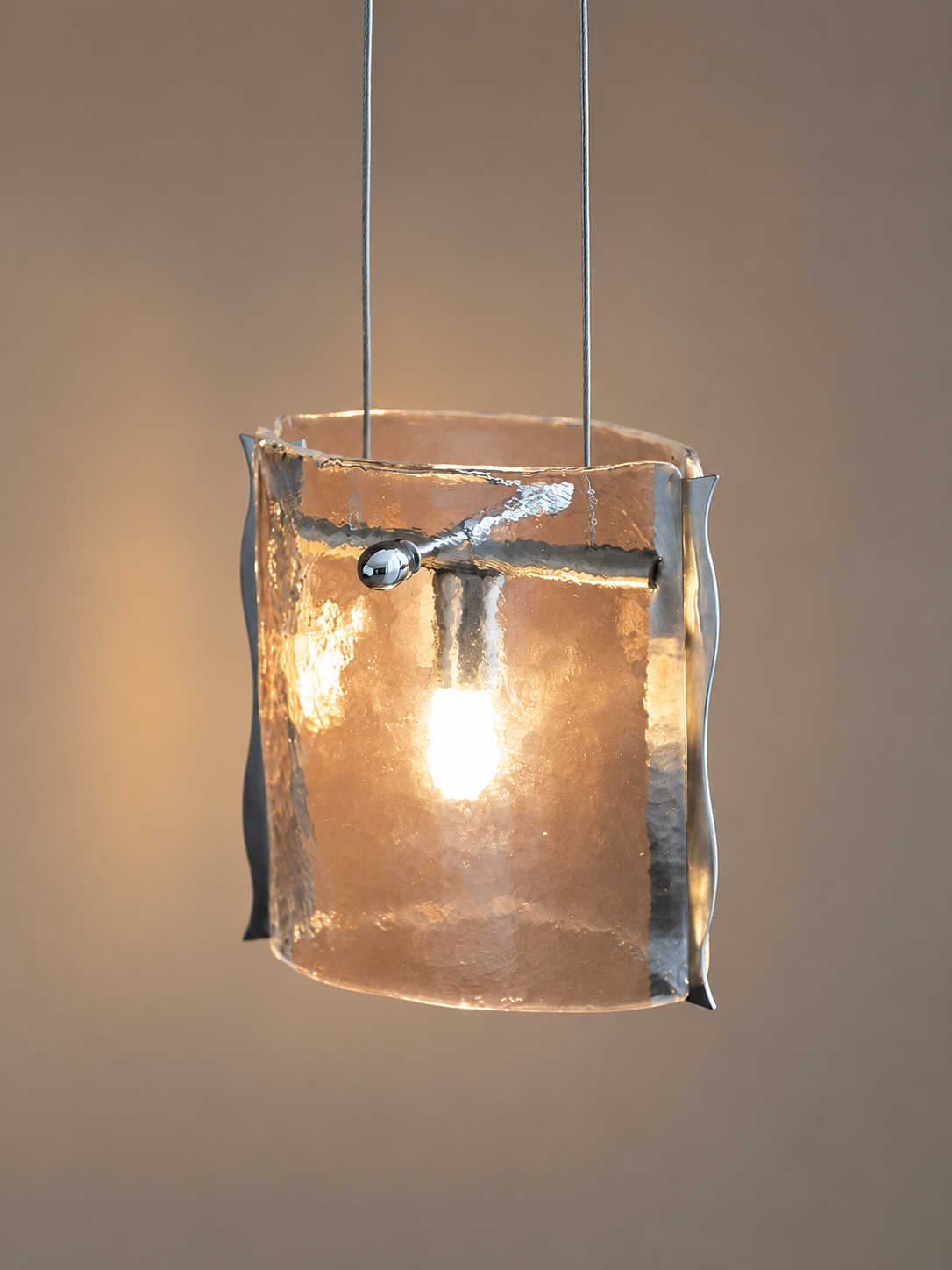 detail textured glass pendant light