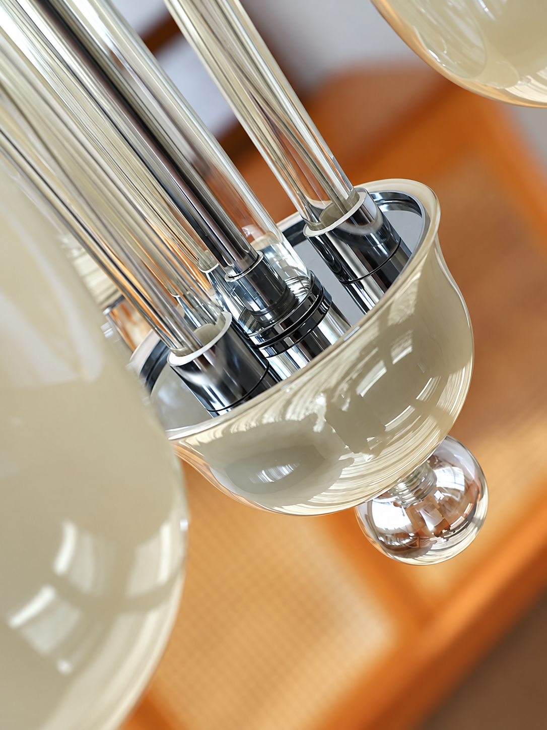 Champagne glass shade and clear oval loop detail