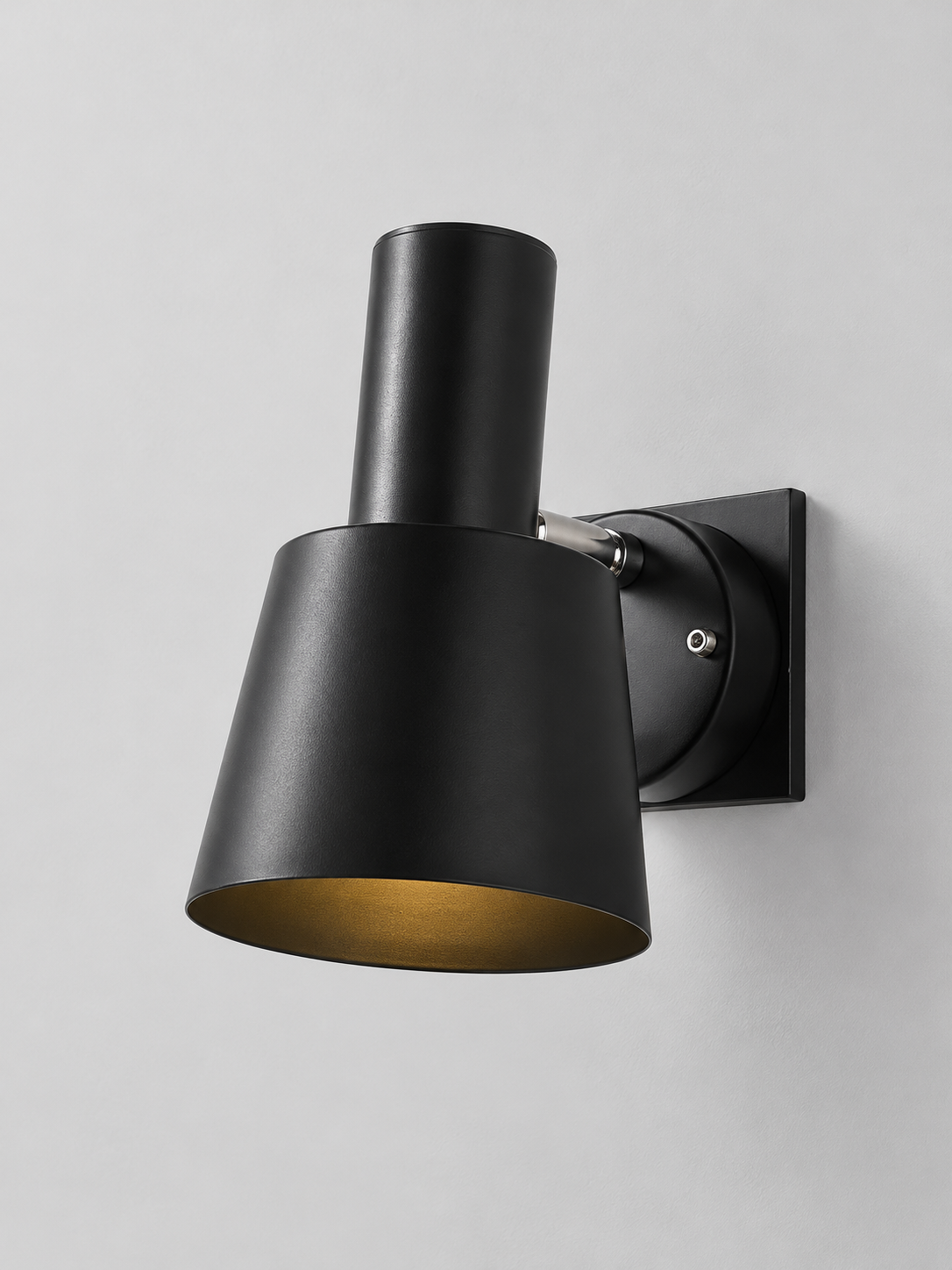 Adjustable Cone Shade Wall Spotlight product detail, lamp off