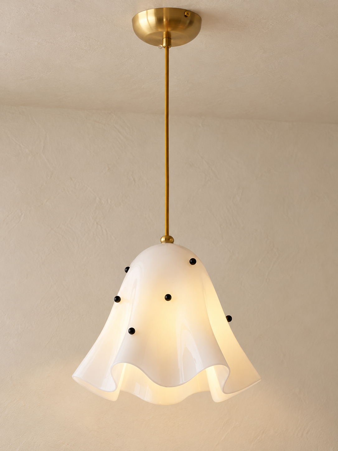 Wavy Bell Glass Pendant Light – Brass / White / Beaded
