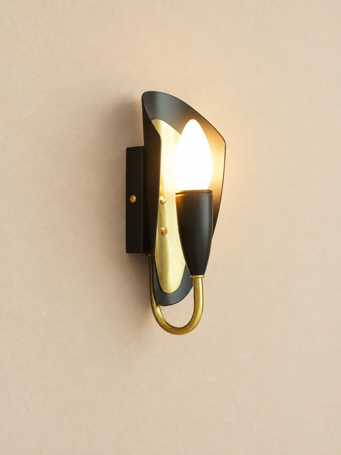MB4669 alternate product photograph