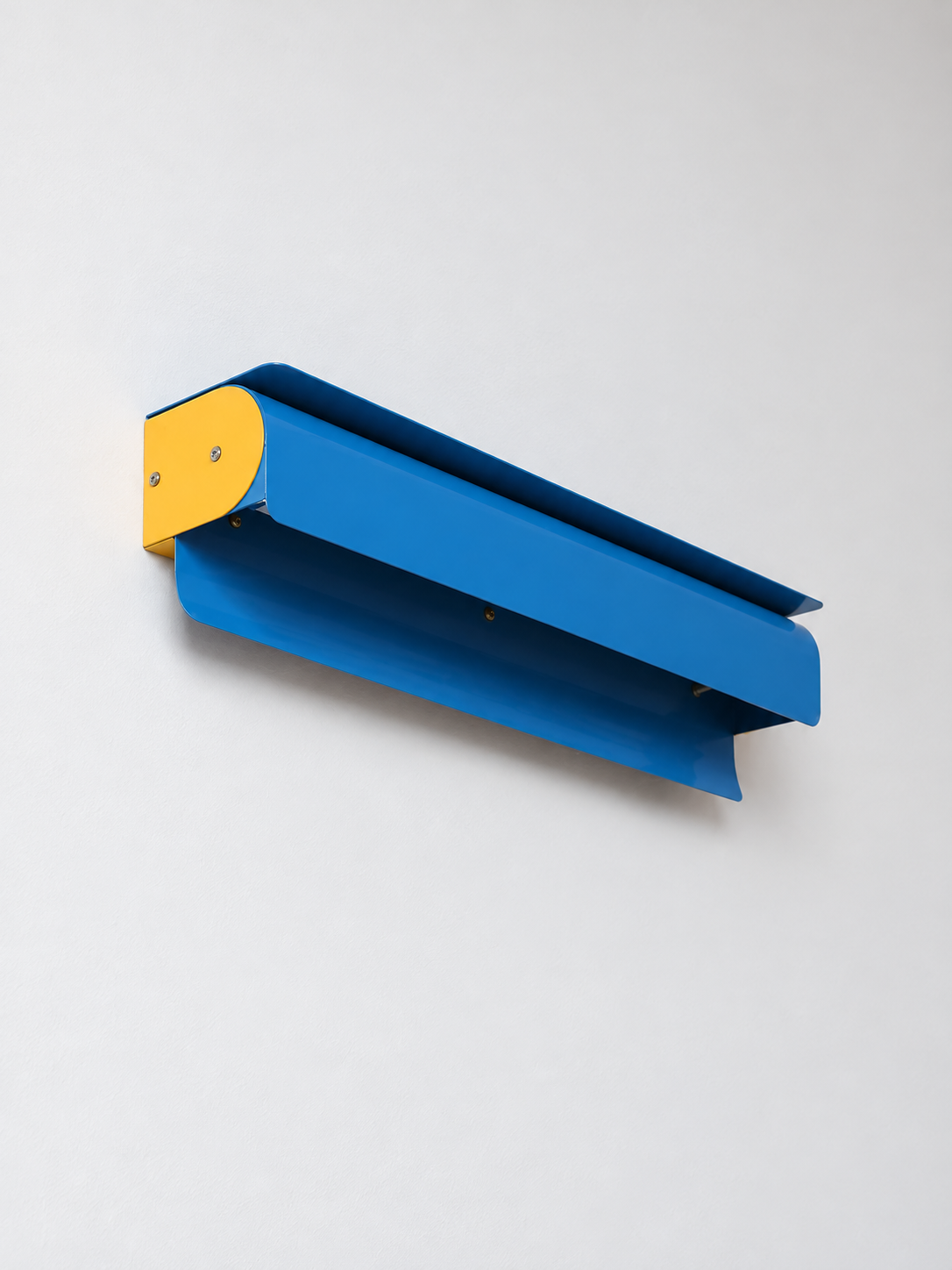 Colorblock curved metal wall light, blue and yellow