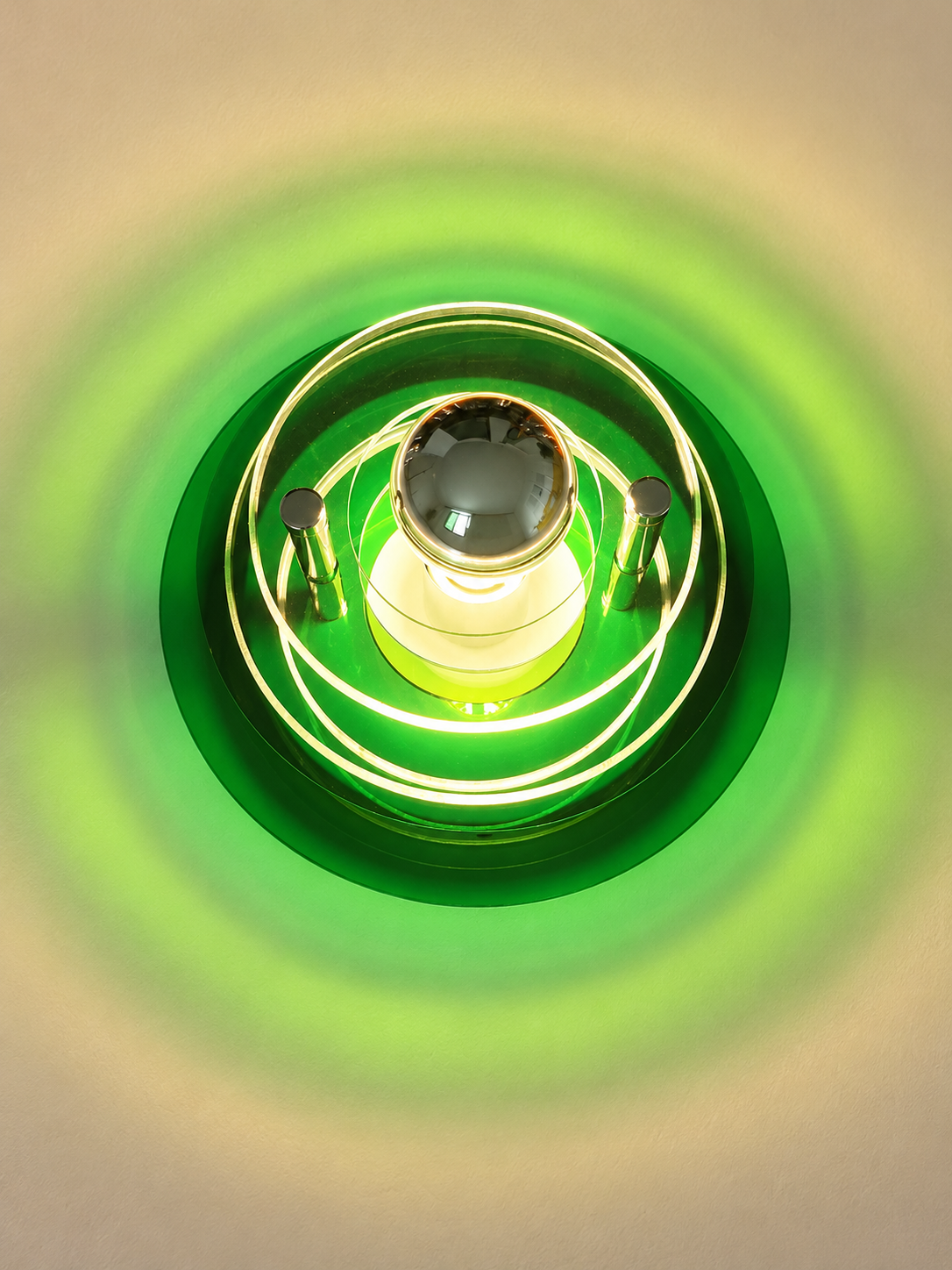 30 cm / Green / Hardwired wall sconce; demonstration bulb not included