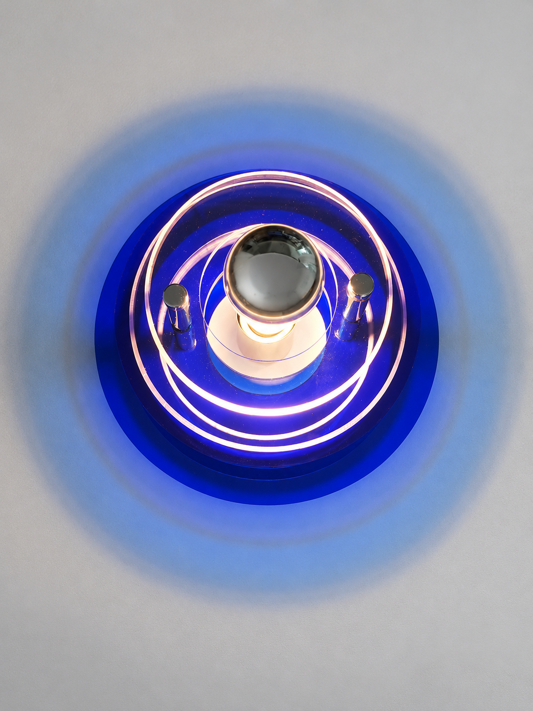 30 cm / Deep Blue / Hardwired wall sconce; demonstration bulb not included