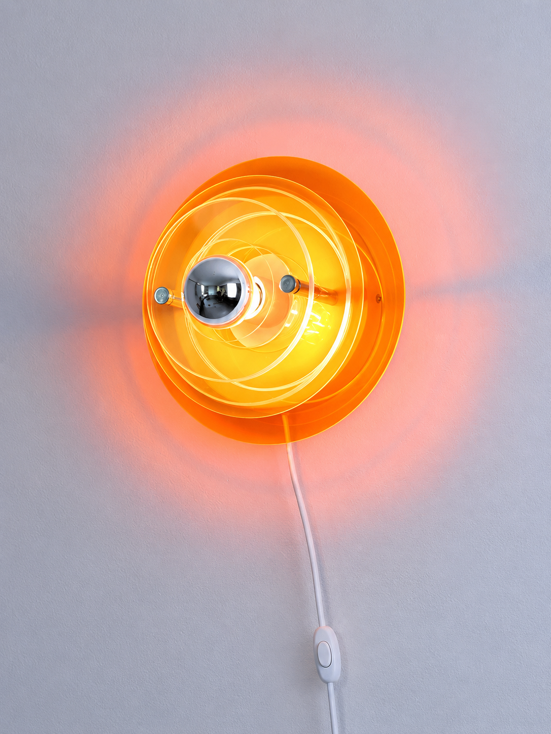 30 cm / No-Drill External Cord / Color in Order Note wall sconce; demonstration bulb not included; pictured color is an example only