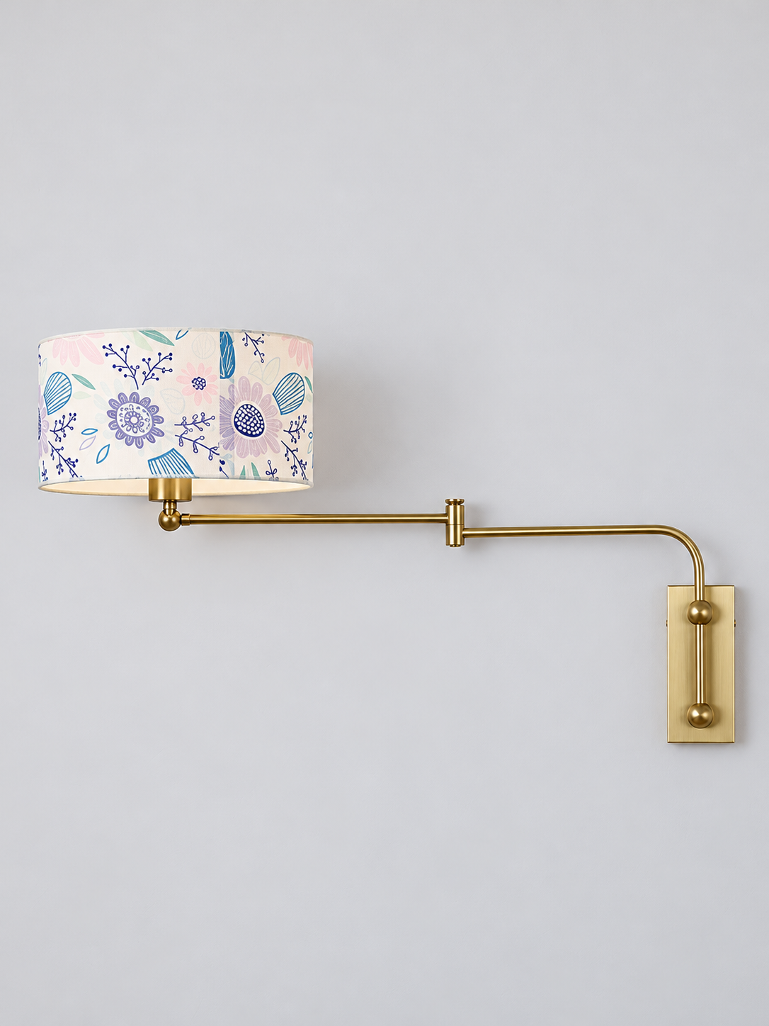 Sunflower / Hardwired swing-arm wall lamp