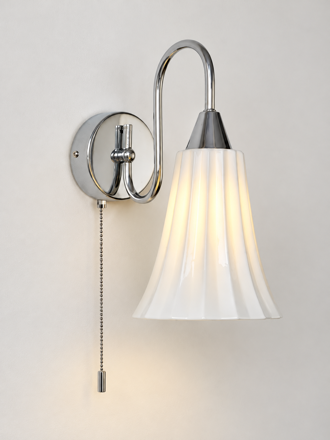 MB3459 white fluted ceramic bell wall sconce, Chrome / Pull Chain