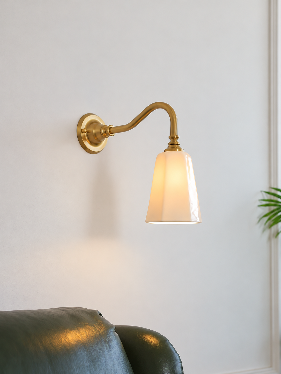 MB4787 extended curved-arm wall sconce, Copper Tone / Ceramic