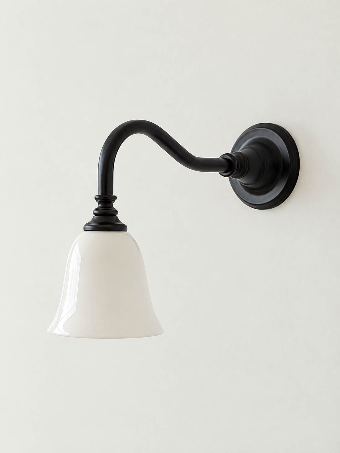 MB4787 extended curved-arm wall sconce, Black / Glass